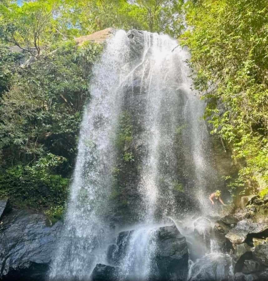 Nadi: Waterfall Tour Adventure with Refreshments and Lunch - The walk from Korobebe Village