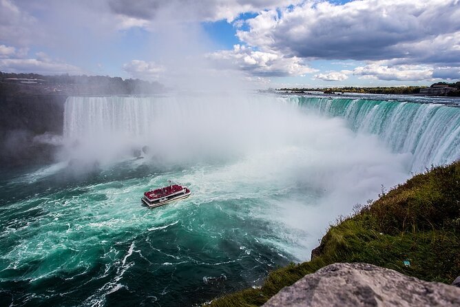 Niagara Falls 1 Day Tour from NYC with Maid of the Mist Boat Ride - Entering Niagara Falls State Park
