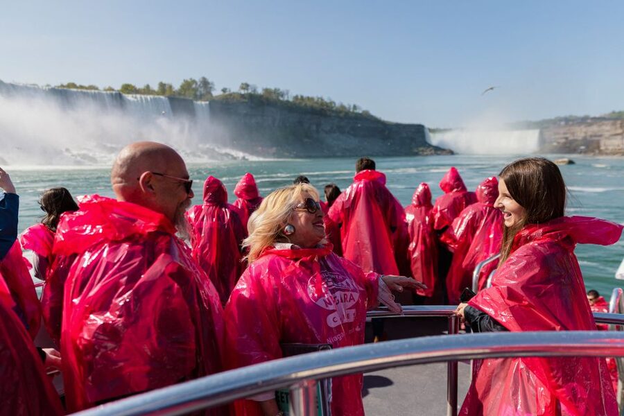 Niagara Falls: Boat Trip & Journey Behind the Falls Tour - Weather, clothing, and practical comfort