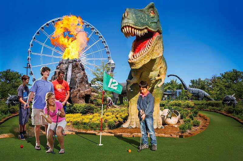 Niagara Falls, Canada: Clifton Hill 6 Attraction Fun Pass - Six things to know before you buy