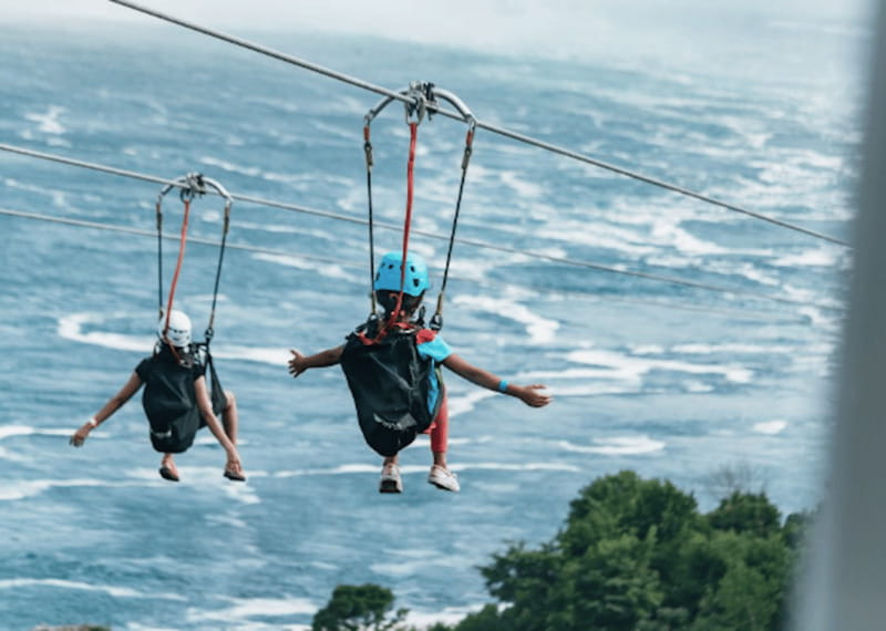 Niagara Falls, Canada: Early Bird Zip Line to The Falls - Should you book the early ride?