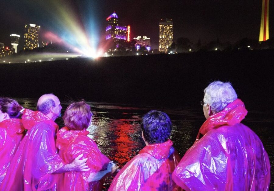 Niagara Falls, Canada: Evening Fireworks Cruise - Where to stand for the fireworks