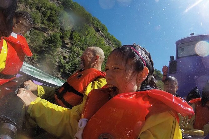 Niagara Falls Canada Open-Top (Wet) Jet Boat Tour - The 45-minute ride: fast water, sharp turns, and heavy spray