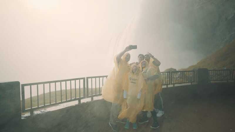 Niagara Falls Canada Tour from USA: Journey, Boat & Tower - Five hours, seven people, and a full schedule