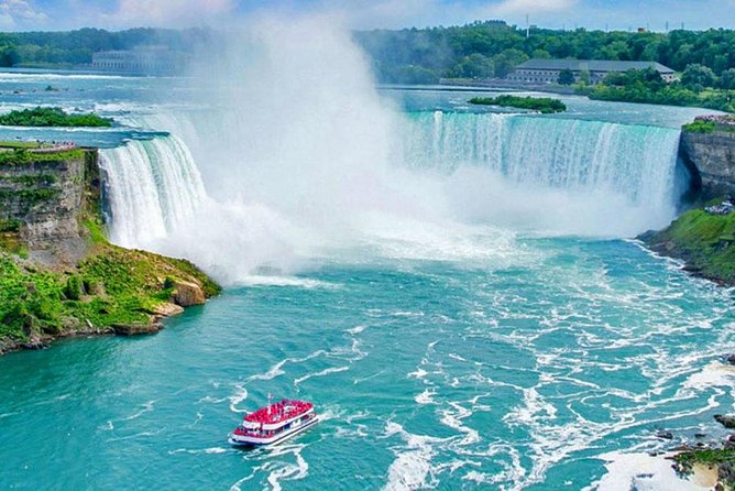 Niagara Falls Day Tour from Toronto - Riding the Niagara Parkway