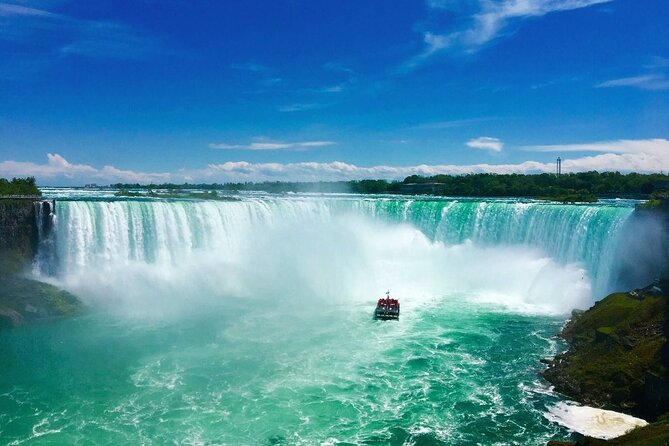 Niagara Falls Day Tour from Toronto - Lunch and free time near the water