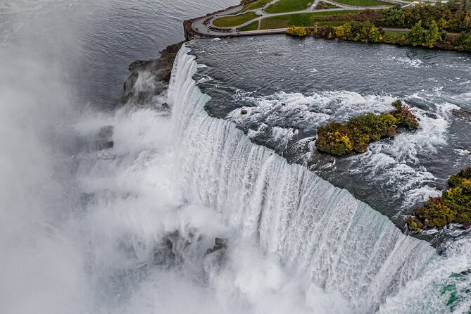Niagara Falls Day Tour from Toronto with Boat Cruise and Lunch - Falls-view lunch at the Sheraton