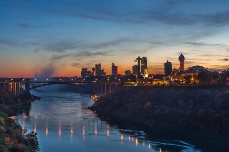 Niagara Falls: Guided Falls Tour with Dinner and Fireworks - Timing, pickup, and group size