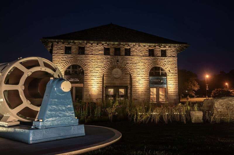Niagara Falls: Night Tour w/ 3 Course Dinner & Light Show - Is $184 a fair price?