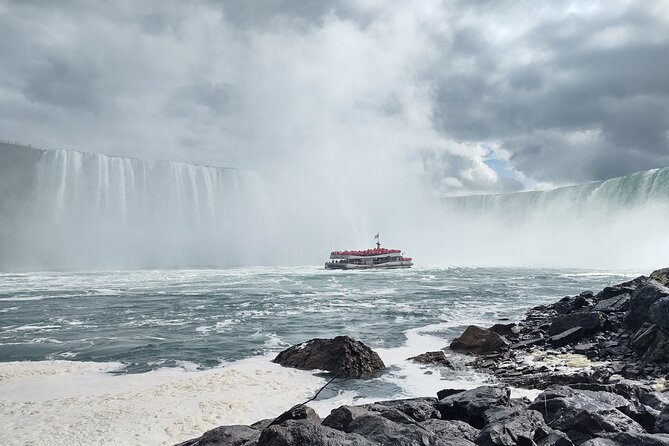 Niagara Falls Private Custom Tour from Toronto Area - The Boat Ride Gets You Into the Spray