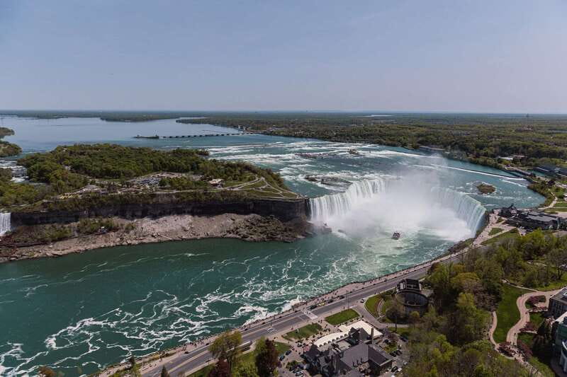 Niagara Falls: Skylon Tower & Power Station Guided Tour - Meeting the daredevils and their barrels