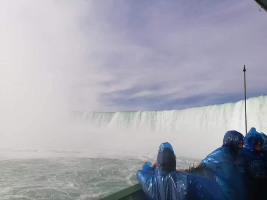 Niagara Falls Tour from New York City - Free time for lunch, souvenirs, and one last look