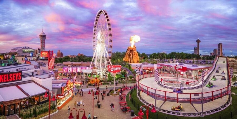 Niagara Falls Tour from Toronto with Optional Boat Cruise - Maple syrup, ice wine, and the return journey