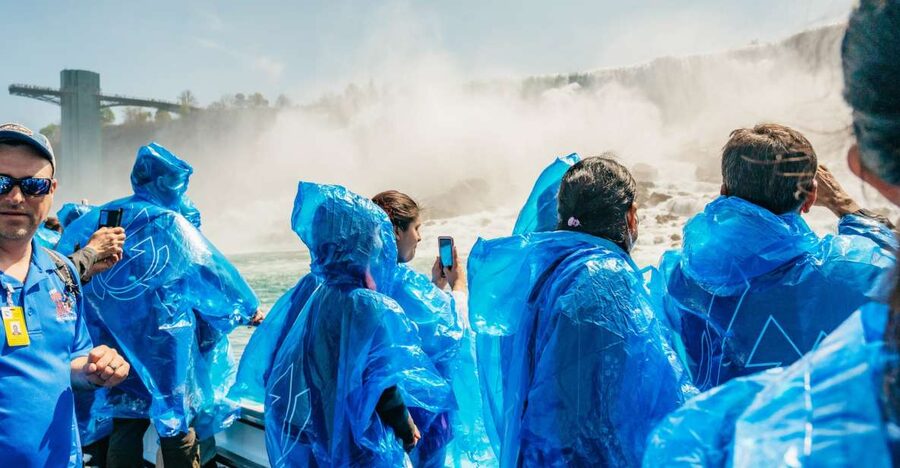 Niagara Falls, USA: American Tour & Maid of The Mist - Timing, walking, and the real pace