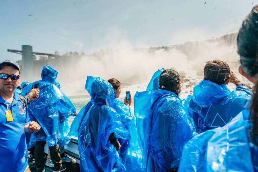 Niagara Falls, USA: American Tour & Maid of The Mist - Maid of the Mist: prepare to get soaked