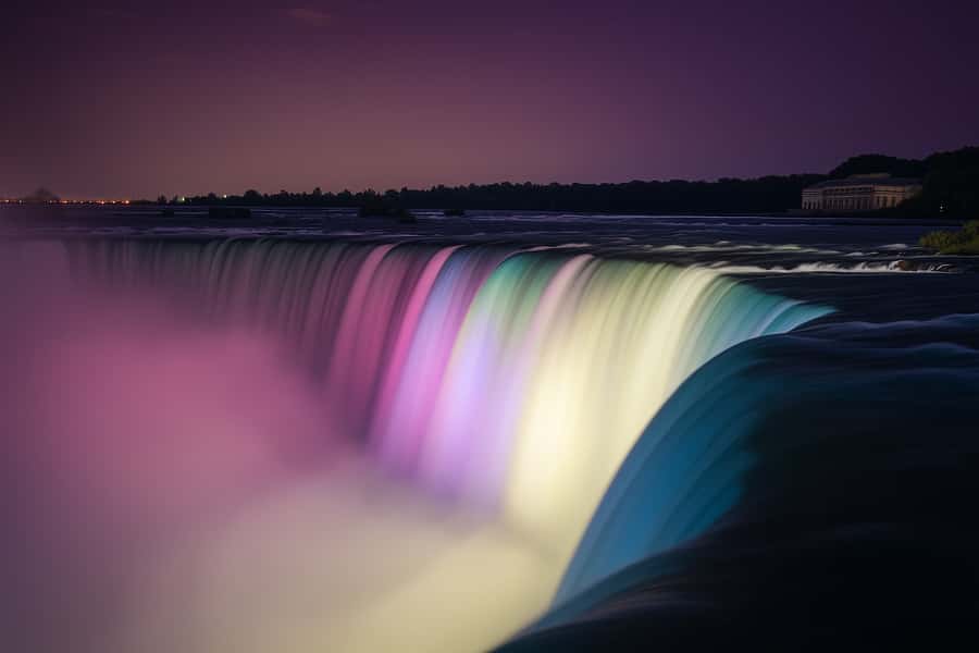 Niagara Falls, USA: Nightlight Experience with Fireworks - Five things to know before you book