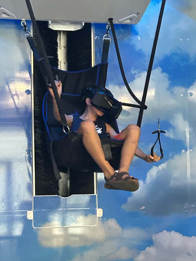 Niagara Falls, USA: Scenic Helicopter Flight over the Falls - Should You Book Rainbow Air?