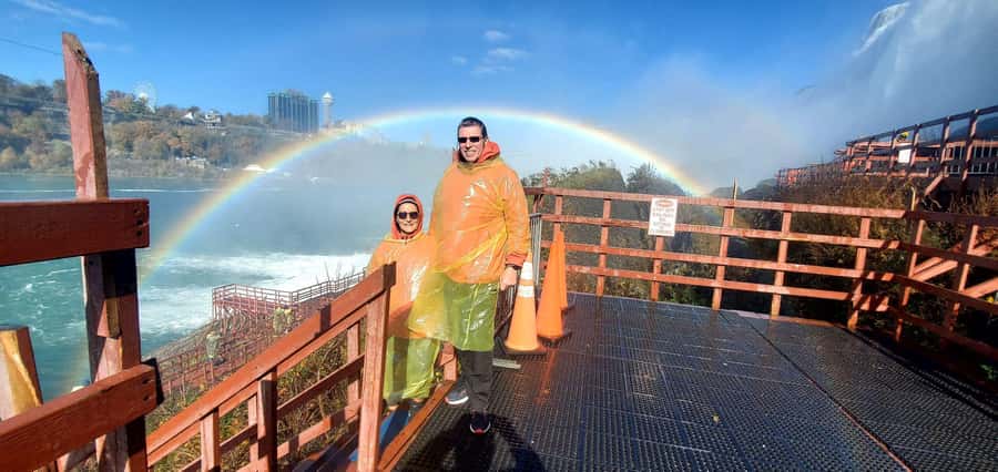 Niagara Falls: USA Side Guided Tour - Stedman’s Bluff and Tesla’s Statue