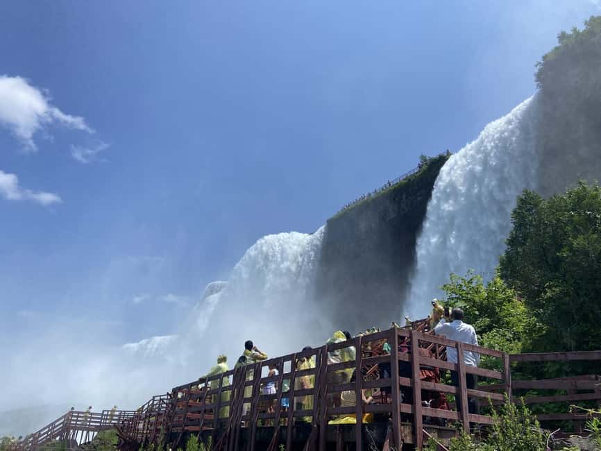 Niagara Falls: VIP Maid of the Mist & Cave of the Winds Tour - Boarding the Maid of the Mist
