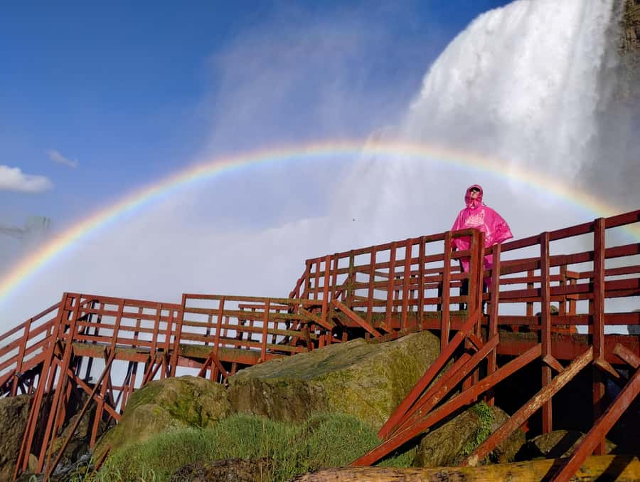 Niagra Falls, USA Side: Boat, Cave and Shuttle pass Tour - Key details before you book