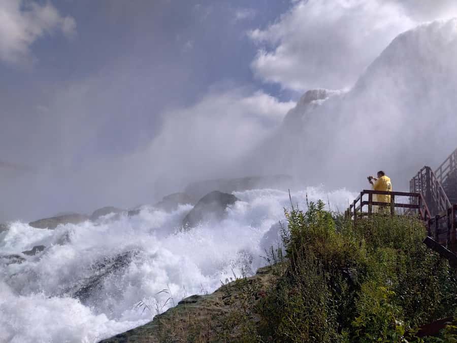 Niagra Falls, USA Side: Boat, Cave and Shuttle pass Tour - Maid of the Mist: the tour’s main thrill