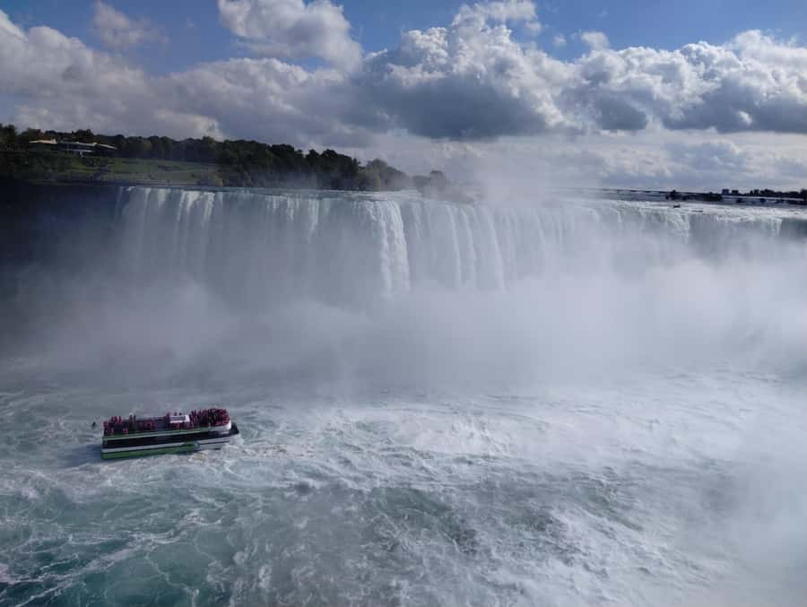 Niagra Falls, USA Side: Boat, Cave and Shuttle pass Tour - Prospect Point and the power of the rapids