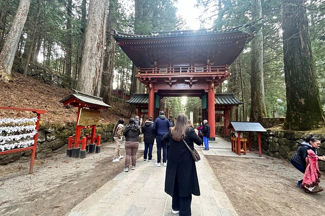 Nikko, Kegon Waterfall & Chuzenji Lake from Tokyo - Meeting at Ginza INZ 2 and starting early