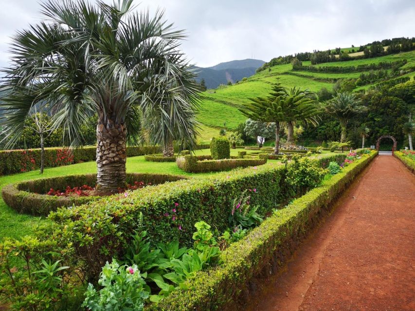 Nordeste: Waterfall, Hot Spring and Viewpoints Full-Day Tour - Why this northeast circuit works
