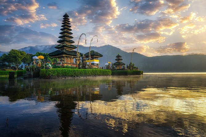 North Bali: Sekumpul Waterfalls and Ulun Danu Temple Tour - Why Sekumpul Waterfalls deserve the effort