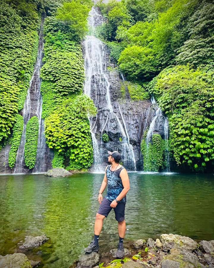 North Bali: Ulun Danu, Waterfalls, Swing and Monkey Forest - The guides make the private format worthwhile