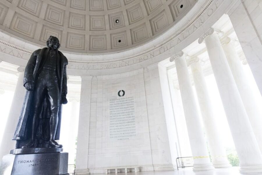 NYC: Niagara Falls, Philadelphia, Washington DC 4-Day Tour - Day four: Washington from memorials to the Capitol