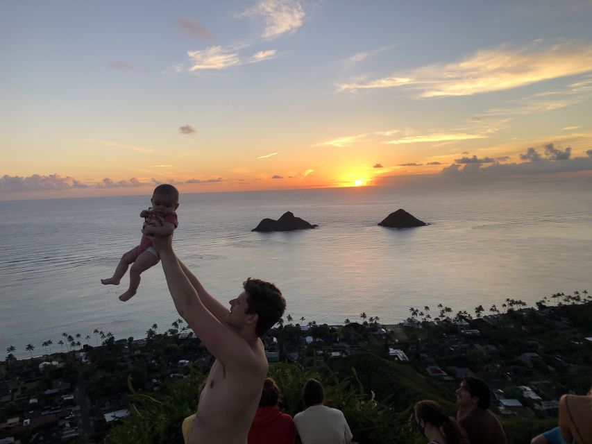 Oahu: Manoa Falls Hike and east side beach day - Seeing Oahu’s southeast coast by van