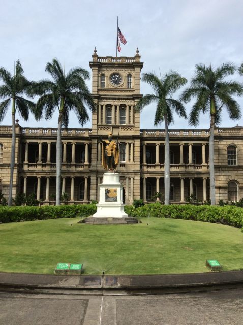Oahu: Manoa Falls Hike and east side beach day - An afternoon at Kailua Beach Park