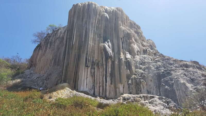 Oaxaca: Early Arrival at Hierve el Agua + Pickup + Admission - Arriving Before the Crowds at Hierve el Agua