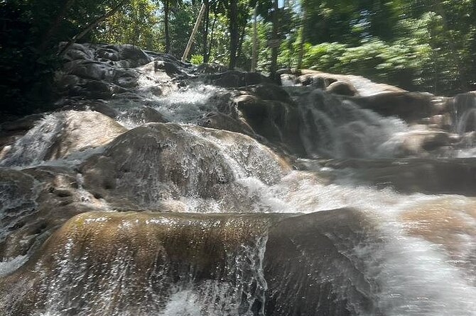Ocho Rios Blue Hole and Dunn's River Falls Tour - What to pack for this wet half-day