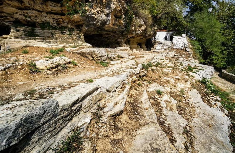 Off-Road: Waterfall, Lake Kournas, Gorges, Preveli Palms - What this Crete 4x4 tour is really about