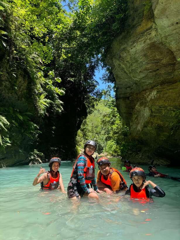 Oslob Whale Shark Swimming & Kawasan Falls Canyoneering - Oslob whale shark swimming for 30 to 45 minutes