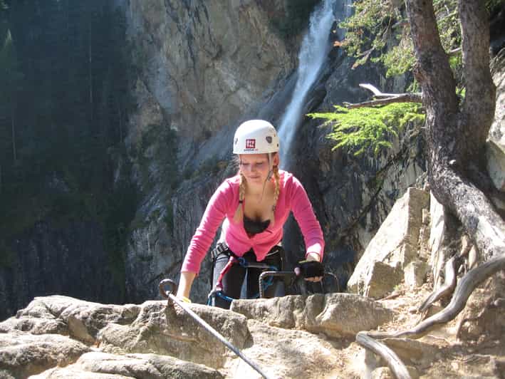 Ötztal: Via Ferrata Climbing Tour at Lehner Waterfall - The walk back adds a change of pace