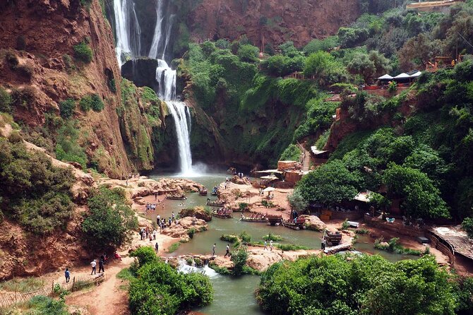 Ouzoud Waterfalls Full Day Trip From Marrakech - Lunch with a view, but watch the price