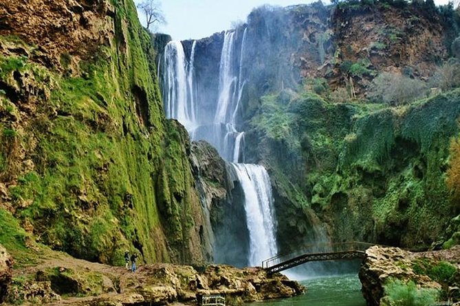Ouzoud Waterfalls Guided Hike and Boat Trip from Marrakech - Reaching the cascades at Ouzoud