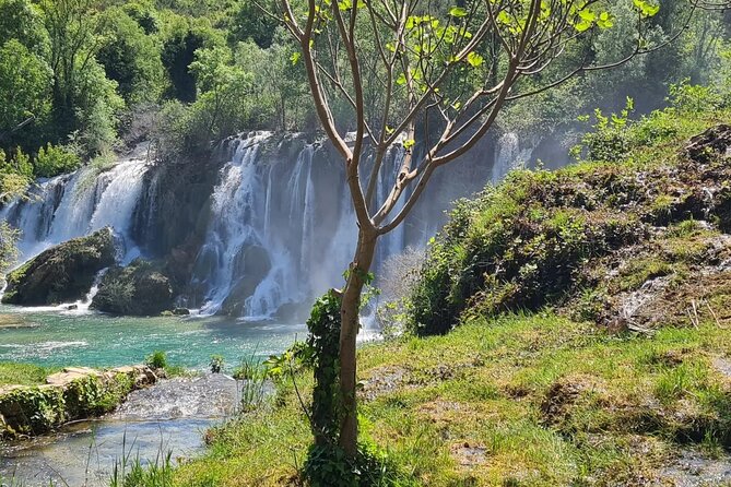 Over the Bridge to the Falls (Mostar) - Key points at a glance