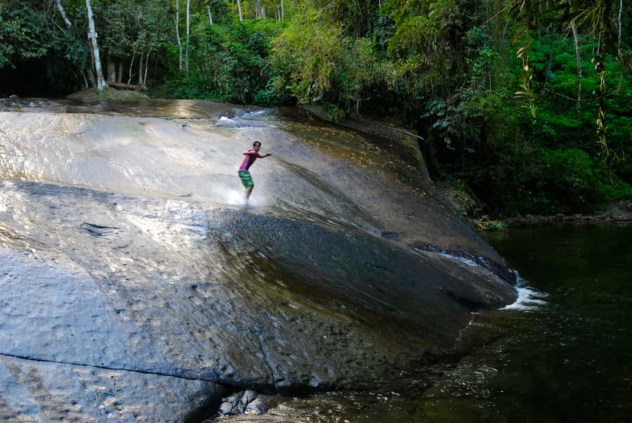 Paraty: Jungle Waterfalls and Cachaça Distillery Jeep Tour - Lunch beside the Pereque-açu River