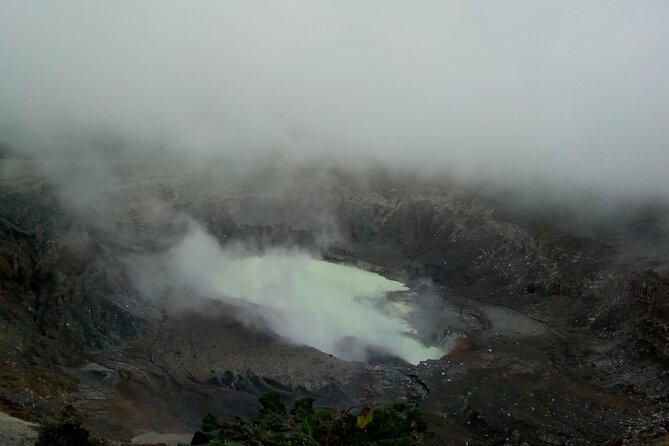 Poas Volcano + Coffee tour + Waterfall tour day from San Jose - Seeing the Poás crater at 2,708 metres