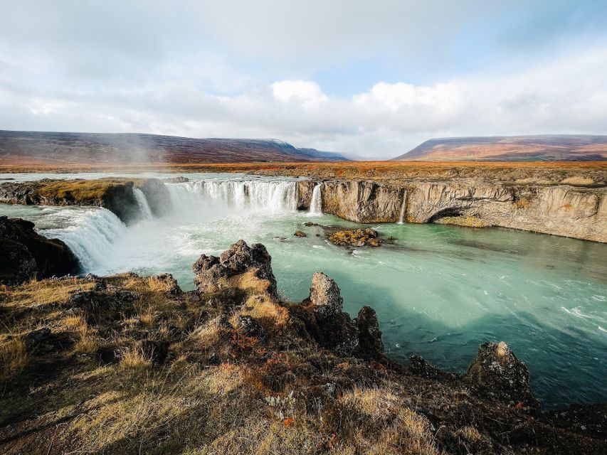 Port Akureyri: Godafoss Waterfall, Myvatn and Baths Tour - Why Lake Mývatn is worth the long ride