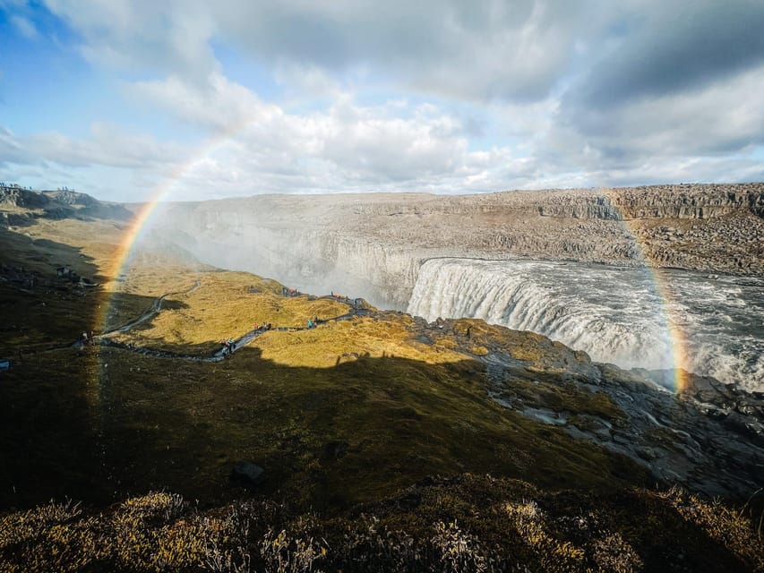 Port Akureyri: Godafoss Waterfall, Myvatn and Dettifoss - Grjótagjá cave and the continental rift