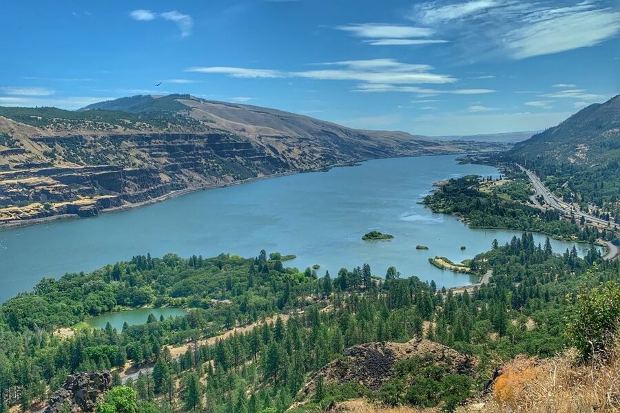Portland: Columbia River Gorge Waterfalls Morning Tour - Portland Women’s Forum: a first look at the Gorge