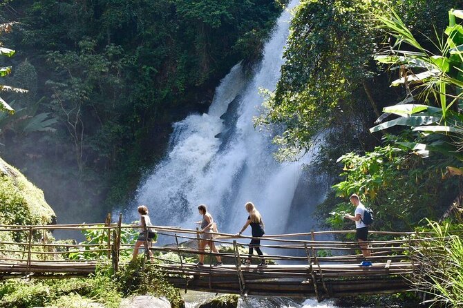 Private All-Inclusive Doi Inthanon & Pha Dok Siew Waterfall Tour - How the nine-hour schedule feels in practice