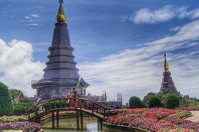 Private All-Inclusive Doi Inthanon & Pha Dok Siew Waterfall Tour - Ban Mae Klang Luang offers the cultural heart of the tour