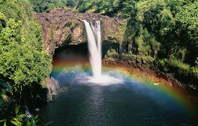 Private Big Island Tour: Coffee, Beaches, Volcanos, Waterfalls - Hawaiʻi Volcanoes National Park is the main event