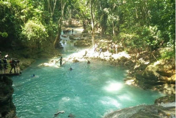 [PRIVATE] Blue Hole & Secret Falls Tour with Entrance Fees - Your private vehicle and driver-guide